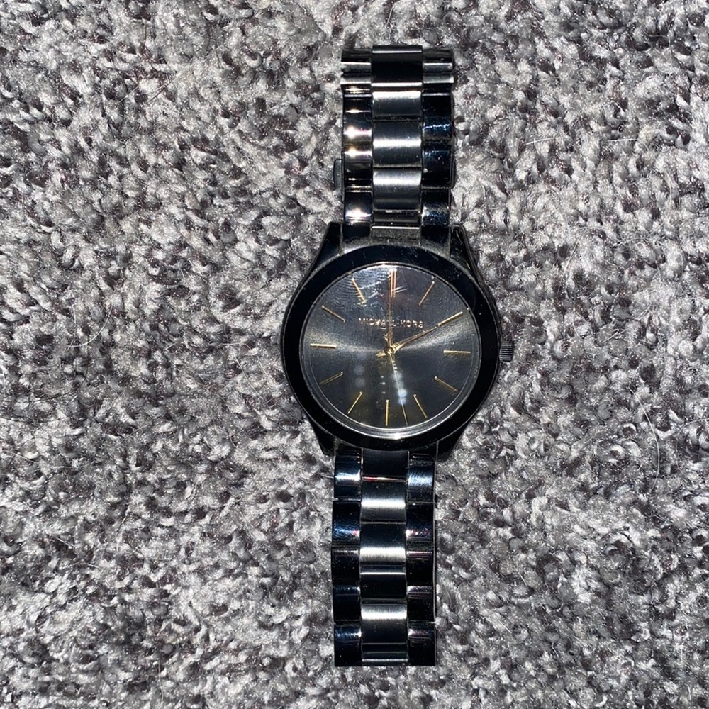 SALE🛍️Black and gold ceramic Michael Kors womens watch